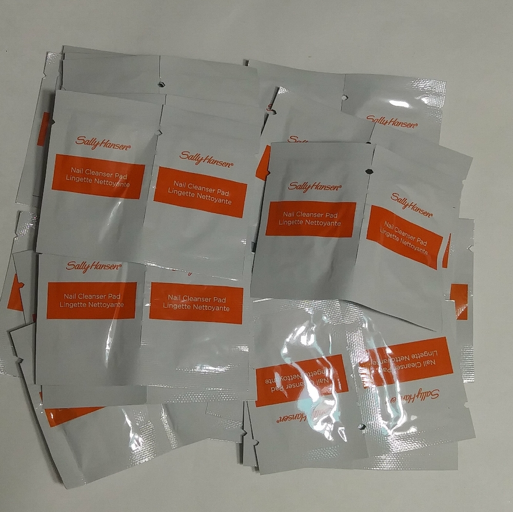 X60 individual wrapped Sally nail wipes clean prep